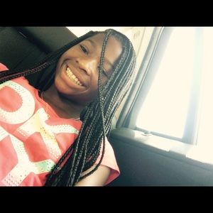 Meet your Posher, Ardriana